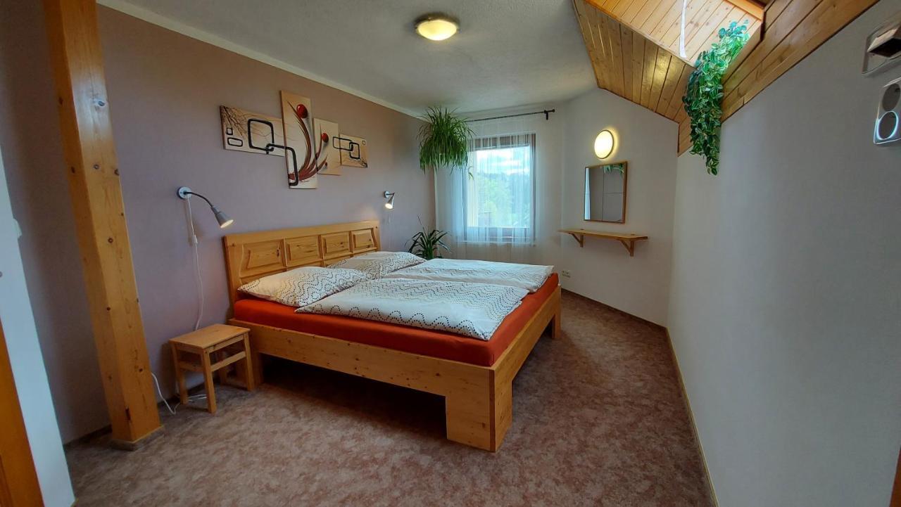 Apartmany Pod Lesem Rodvínov Екстериор снимка