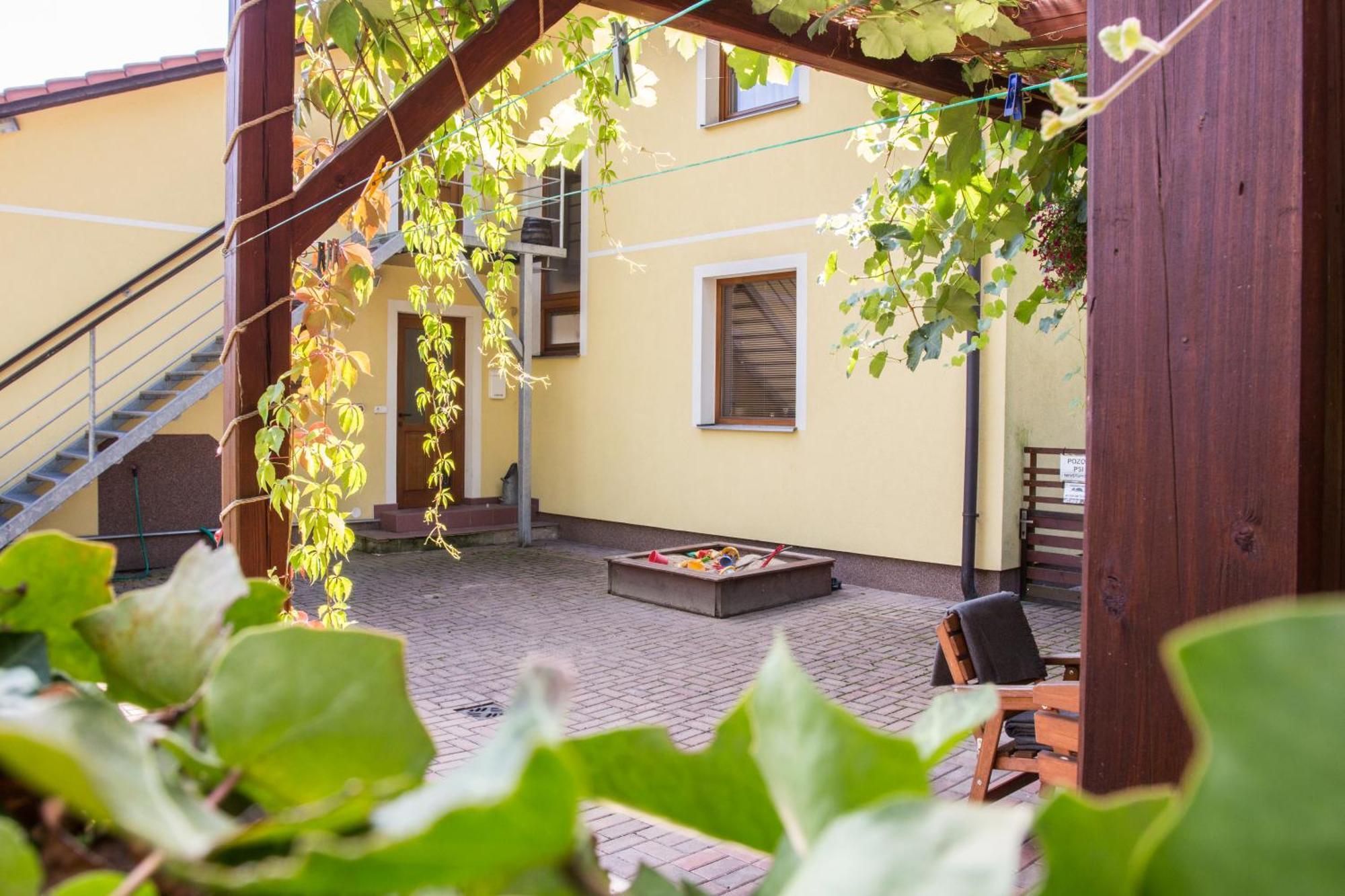Apartmany Pod Lesem Rodvínov Екстериор снимка